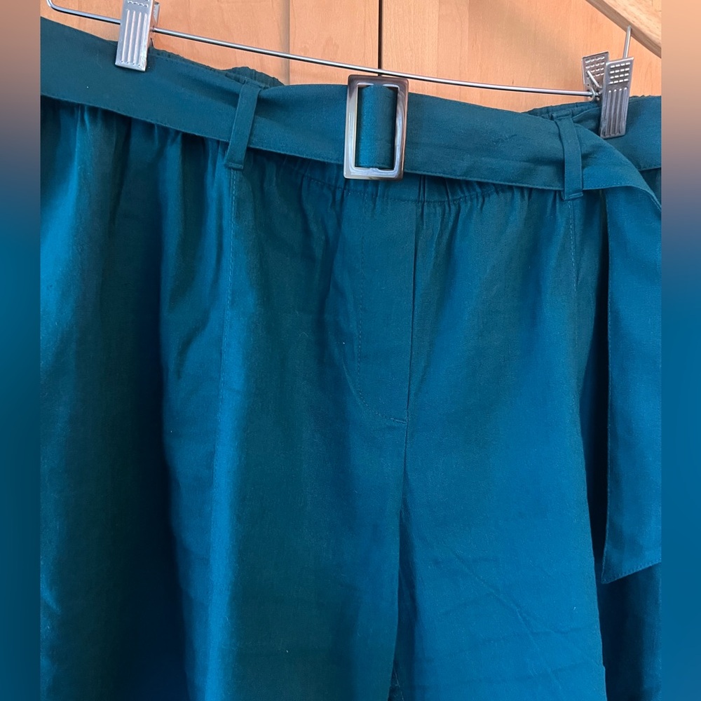 J. Jill Jenna Belted Full Leg Crop Linen Stretch Pants in Pacific Teal - Picture 4 of 10